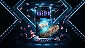 666 slot အက်ပ် mobile ဖြင့် Slots နှင့် ဘောလုံးလောင်းကစား ကစားနေသည့် မြင်ကွင်း